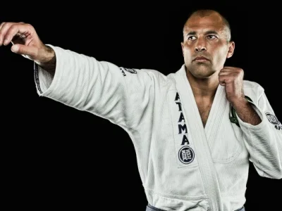 Ройс Грейси: Революция бразильского джиу-джитсу в раннем UFC